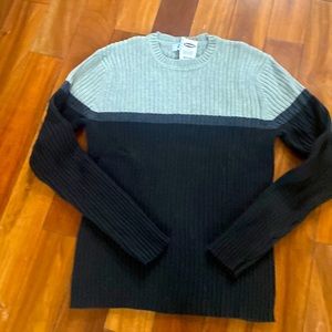 New with tags tri color sweater